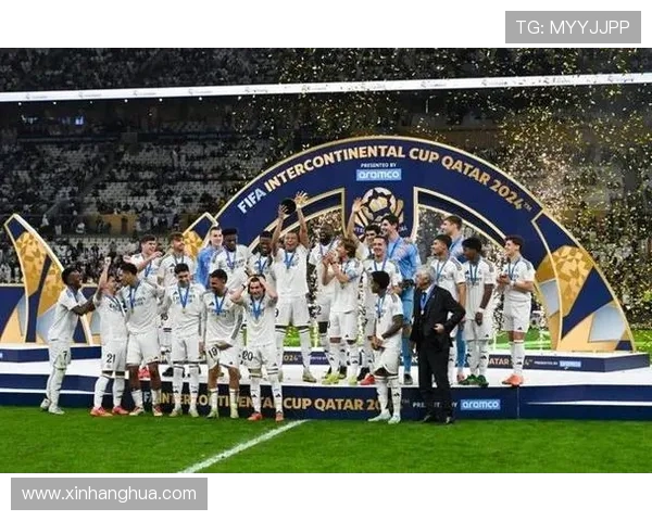 皇家马德里传奇历史回顾：从白衣军团崛起到全球足球巨星摇篮