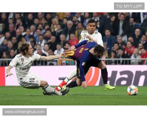 巴萨不敌塞维利亚，遭遇连败深陷泥潭