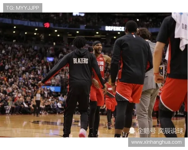 开拓者迎战勇士巅峰对决鏖战四节展现青春与荣耀争锋时刻